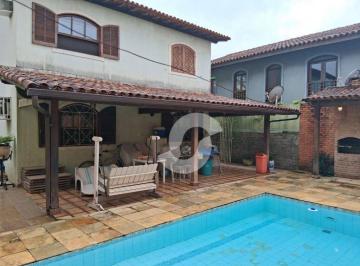 Casa · 284m² · 5 Quartos · 4 Vagas · Casa em Piratininga, Niterói/RJ de 284m² 5 quartos à venda por R$ 1.500.000,00