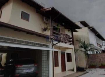 Casa · 205m² · 4 Quartos · 2 Vagas · Casa em Areias, São José/SC