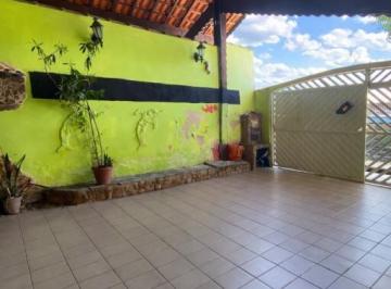 Casa · 174m² · 3 Quartos · 2 Vagas · Casa Geminada 3 Quartos com Espaço Gourmet no Balneário Maracanã