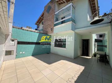 Casa · 121m² · 3 Quartos · 3 Vagas · Sobrado com 3 quartos, Caiçara, Praia Grande.