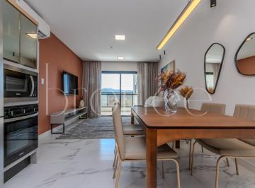 Apartamento de 2 quartos, Balneário Camboriú · APARTAMENTO FINAMENTE MOBILIADO NO CENTRO DE BALNEÁRIO CAMBORIÚ-SC PARA LOCAÇÃO/ALUGUEL ANUAL