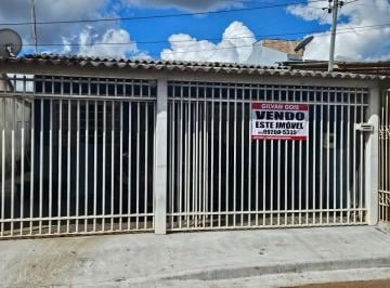 Casa de 2 quartos, Riacho Fundo · QS 18 Riacho fundo 2 aceita financiamento bancário e FGTS