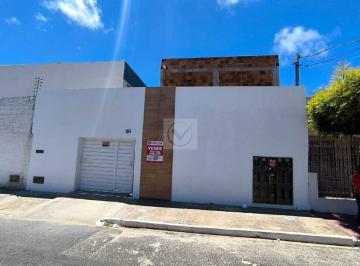 Casa · 260m² · 1 Quarto · 4 Vagas · Oportunidade para Investidores: Prédio Residencial Próximo ao Salesiano