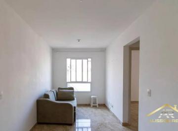 Apartamento · 43m² · 2 Quartos · 1 Vaga · Apartamento à venda com 43m², 2 quartos e 1 vaga