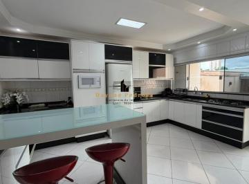 Foto 01 · Imperdível oportunidade de adquirir casa com 3 quartos e 1 suíte na Vila Biasi em Americana-SP! 120m