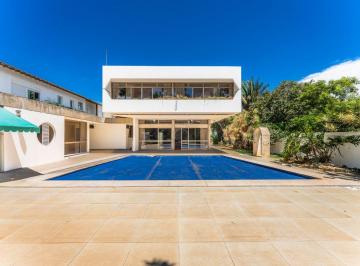 Casa de 5 quartos, Brasília · CASA NA QL 12 - PENINSULA DOS MINISTROS COM 5 SUITES E PISCINA AQUECIDA - LAGO SUL, BRASILIA.