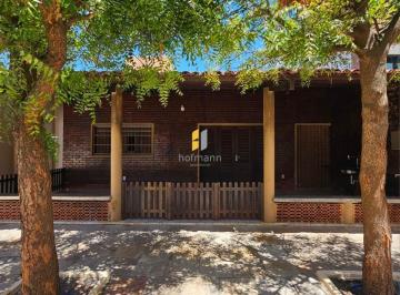 Casa · 3 Quartos · Casa para aluguel - em Poço