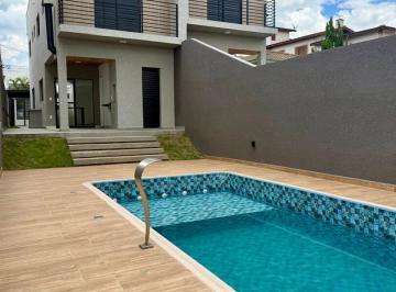 Casa · 232m² · 3 Quartos · 2 Vagas · Sobrado moderno em área nobre de Atibaia – Oportunidade!
