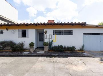 Casa de 4 quartos, Curitiba · Linda casa no Seminário