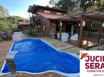 Foto 01 · Sítio a venda em São João Batista com rio e vista das montanhas
