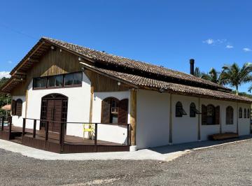 Foto 01 · Sítio à venda em Tijucas com galpão estio Celeiro Americano