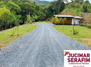 Foto 01 · Sítio à venda em Canelinha com riacho nos fundos