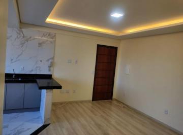 Apartamento de 2 quartos, Vicente Pires · LINDO Apartamento 2 quartos situado Rua 10A Alugado por R$ 1.800,00 c/ área total de 64 m2 Varanda!!