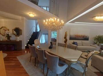 Casa de 4 quartos, São Paulo · Sobrado em Condominio Fechado no Horto com 557m² - 4 Dormitórios todos suítes - 6 Vagas de Garagem