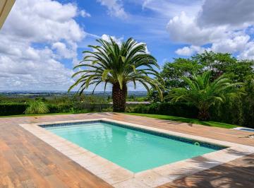 Casa de 4 quartos, Brasília · SMDB 3 - Casa térrea, projeto do Nardim Júnior, 4 suítes e jardim formado!