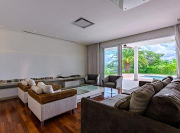 Casa de 4 quartos, Brasília · SMDB 3 - Casa térrea, projeto do Nardim Júnior, 4 suítes e jardim formado!