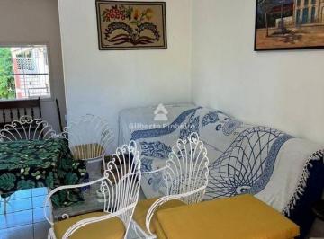 Casa · 8 Quartos · Casa a Venda com Um Esapaço Aconchegante para Toda Familia