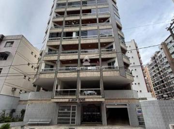 Apartamento · 95m² · 2 Quartos · 1 Vaga · Apartamento de 2 quartos com suíte no Centro de Guarapari-ES, com 95m² e vaga de garagem. Venha conf