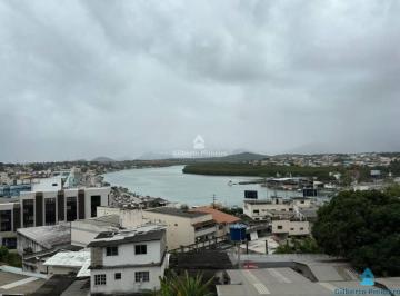 Apartamento · 98m² · 3 Quartos · Apartamento de 3 Quartos no Centro de Guarapari Suíte Vaga de Garagem e Área de Lazer