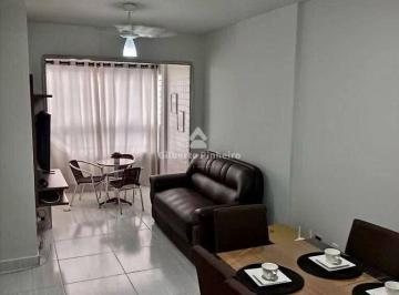 Apartamento · 2 Quartos · Apartamento no Centro de Guarapari ES- com 2 Quartos