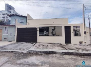 Casa · 4 Quartos · Casa á Venda em Nova Guarapari Com 4 Quartos Sendo 4 Suites, Nova e Acabamento Impecavel