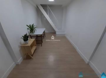 Comercial · 42m² · Loja comercial à venda no Centro de Guarapari com 42 metros
