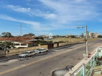 Apartamento · 2 Quartos · Apto 2 Quartos Sala Varanda e Garagem a Venda na Praia do Morro em Guarapari
