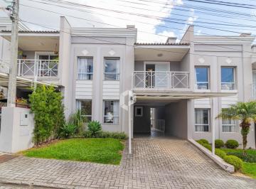 Fachada · Casa à venda - em Vista Alegre