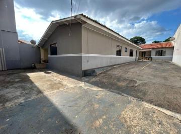 Comercial · 150m² · 3 Quartos · 1 Vaga · LOCAÇÃO | Negócio, com 3 dormitórios em Zona 03, Maringá