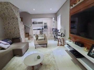 Casa · 104m² · 2 Quartos · 2 Vagas · Sobrado em Agua Rasa