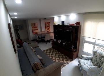 Apartamento · 200m² · 3 Quartos · 2 Vagas ·
Cobertura lindíssima com 200 m² sendo 3 dormitórios, cozinha planej