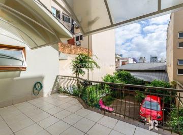 Casa · 250m² · 3 Quartos · 2 Vagas · Casa à venda em Porto Alegre - Excelente localização!
