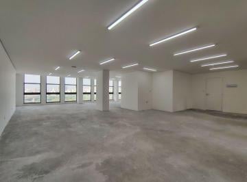 Comercial , São Paulo · ESCRITÓRIO REFORMADO E PRONTO PARA USO A 100m DO METRÔ SÃO BENTO – 145 m²