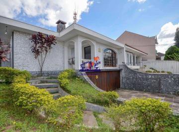 Casa de 4 quartos, Curitiba · Casa com 280m2 e 04 dormitórios sendo 03 suítes. Ambientes amplos, no bairro Guabirotuba.