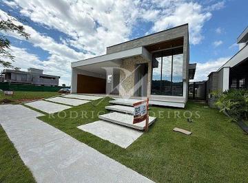casa-3-quartos-175m2-4-garagens-pedra-branca-palhoca-cod-8095-1-17736693969659.webp · Casa térrea em Condomínio com 3 suítes à venda na Pedra Branca, Palhoça