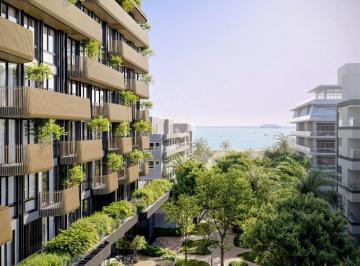 kota_cba_pue_alameda-02_vf_fullhd-1-17734192640175.png · Apartamentos de alto padrão próximos à praia em Jurerê