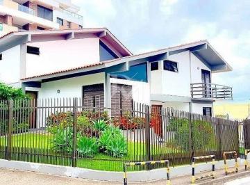 7147bfa3-f35d-4d2f-a678-5a4ebe7671a0-17746422133993.jpg · Casa com 4 quartos e piscina em Itaguaçu, Florianópolis