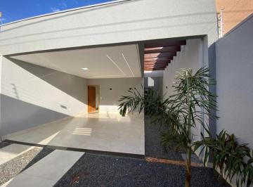 Casa · 105m² · 3 Quartos · 2 Vagas · CASA 3 QUARTOS SENDO 1 SUITE LOCALIZADA NO BAIRRO CAMPOS DO JORDÃO ANAPOLIS -GO