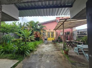 Casa · 119m² · 2 Quartos · 3 Vagas · Casa com 2 quartos na Praia das Palmeiras.