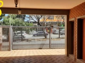 Foto 01 · Excelente Casa Residencial com Potencial Comercial. Projeto funcional, para quem busca conforto, pr