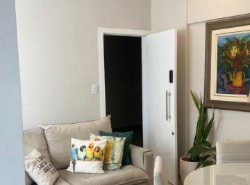 Apartamento de 2 quartos, Florianópolis · Amplo apartamento mobiliado de 2 quartos no Centro de Florianópolis/SC