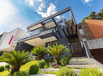 Casa de 4 quartos, Curitiba · CASA ALTO PADRÃO - 4 DORM. (2 SUÍTES) E ÁTICO ESPETACULAR - 270M² PRIVATIVOS
