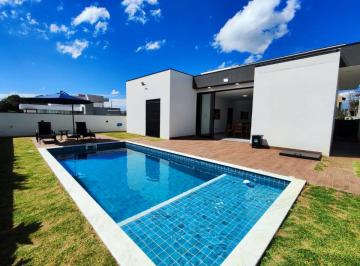 Casa de 3 quartos, Pardinho · Casa Térrea de Alto Padrão, completa - Ninho Verde II - Pardinho