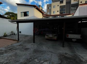 Casa · 250m² · 3 Quartos · 4 Vagas · Casa à venda no bairro Novo Guarujá em Betim