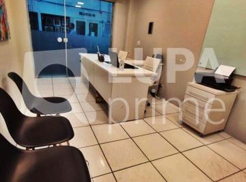 Comercial · 32m² · LOJA COMERCIAL COM 32M² PARA LOCAÇÃO NO CENTRO