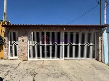 Casa · 180m² · 3 Quartos · 2 Vagas · Casa para VENDA localizada no bairro JARDIM FLORESTAL, em Jundiaí/SP.