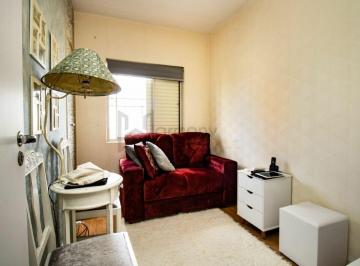 Apartamento · 62m² · 2 Quartos · 1 Vaga · Apartamento a venda em Moema Pássaros - 2 dormitórios e 1 banheiro - Moema Pássaros