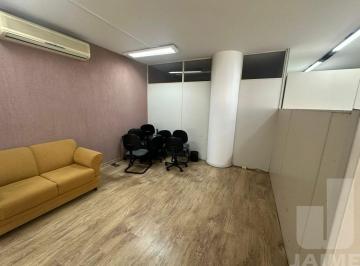 Comercial · 170m² · Apartamento com 170 m², para alugar no bairro Centro Histórico de São Paulo.