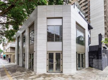 Comercial · 200m² · Loja em excelente localização com 2 andares