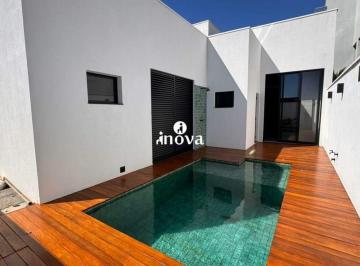 Casa · 190m² · 3 Quartos · 4 Vagas · Casa a venda no Condomínio Flamboyant III.